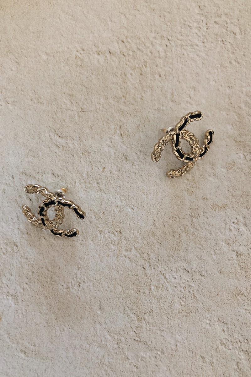 Trini |Chanel CC earrings